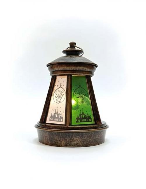 فانوس رمضان تراثي بإضاءة هادئة | فانوس زينة رمضانية بتصميم أنيق