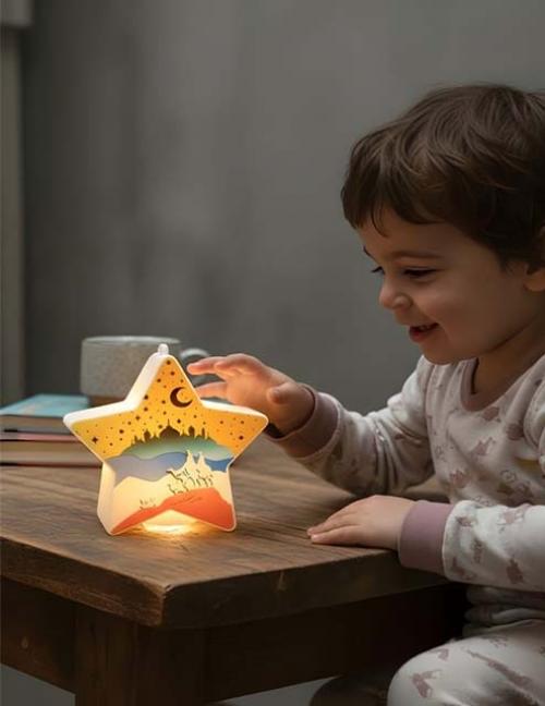 فانوس رمضان ميداليه على شكل نجمة بإضاءة LED – زينة رمضانية مميزة للأطفال
