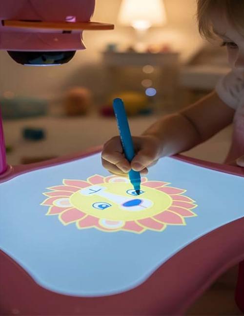 ترابيزة رسم وتعليم للأطفال ببروجكتور ضوئي وموسيقى – لعبة تعليمية تنمي الإبداع والتركيز